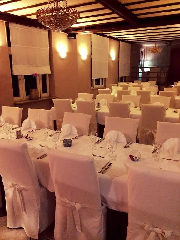 Le Petit Poete Hotel Echternach
