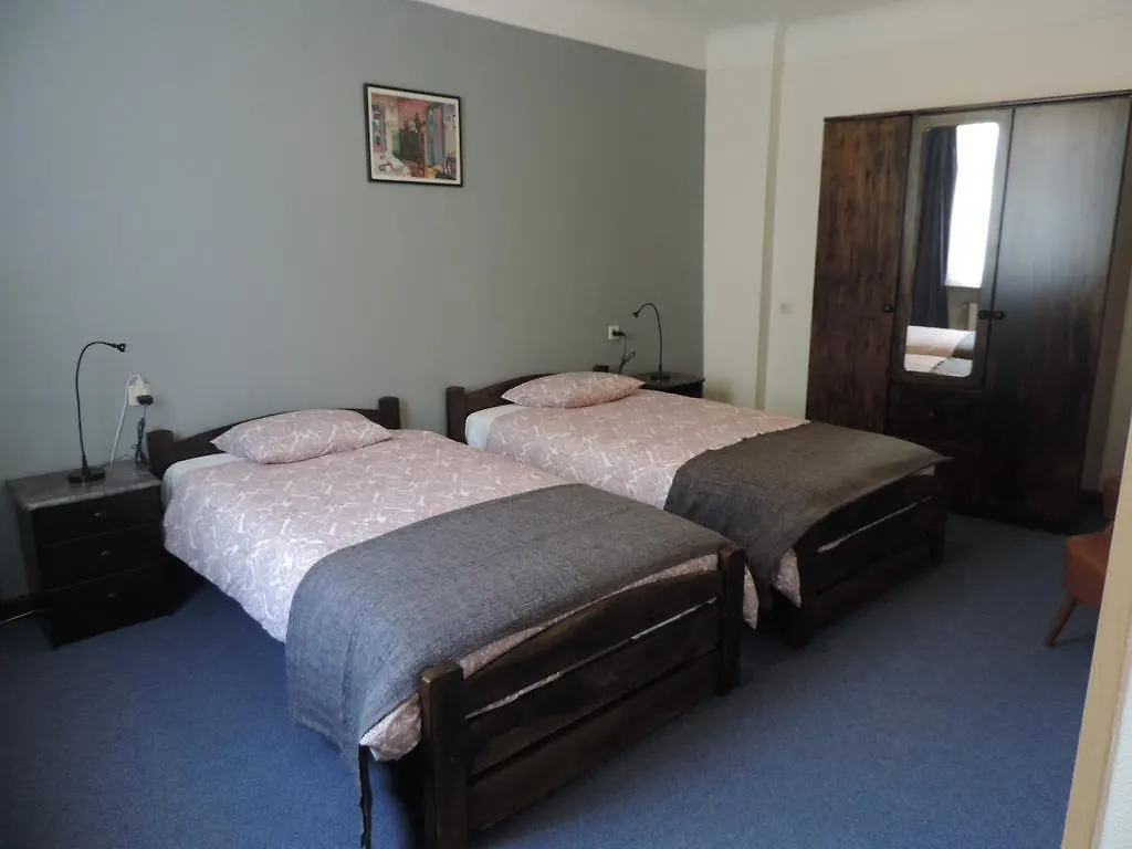 Le Petit Poete Hotel Echternach