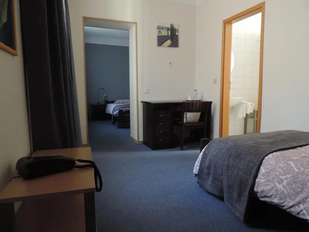 Le Petit Poete Hotel Echternach
